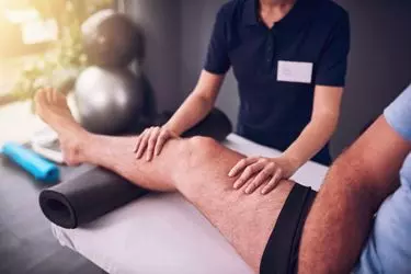 best hospital for joint pain treatment in narsinghpur, best doctor for joint pain treatment in narsinghpur, cost of joint pain treatment in narsinghpur